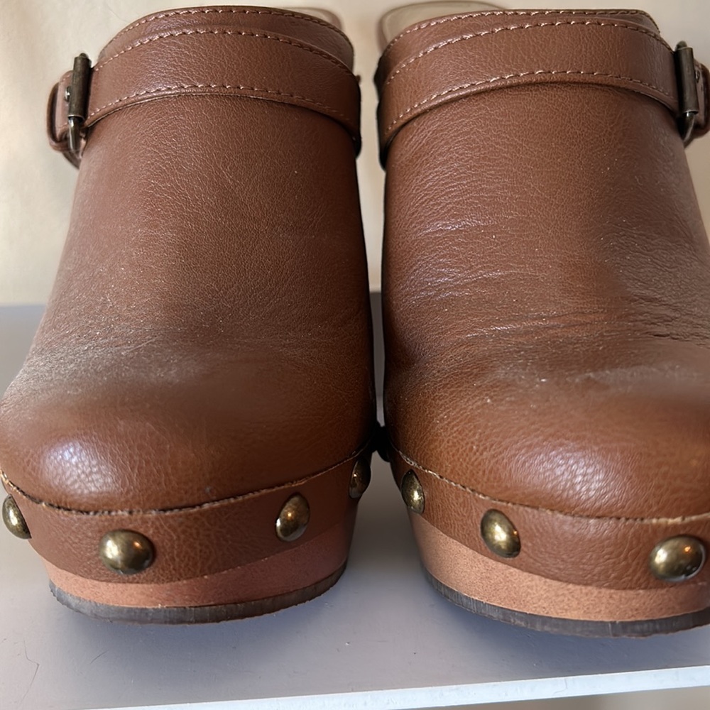 CALL IT SPRING brown studded clogs size 6.5 - Picture 10 of 12
